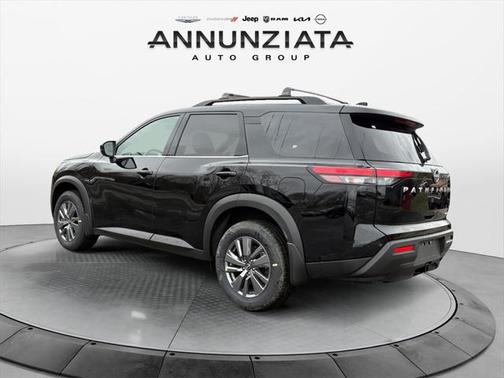 2025 Nissan Pathfinder SV 4WD