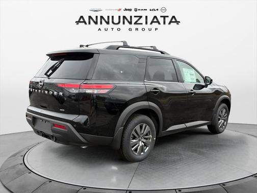 2025 Nissan Pathfinder SV 4WD