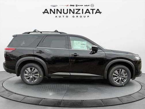 2025 Nissan Pathfinder SV 4WD