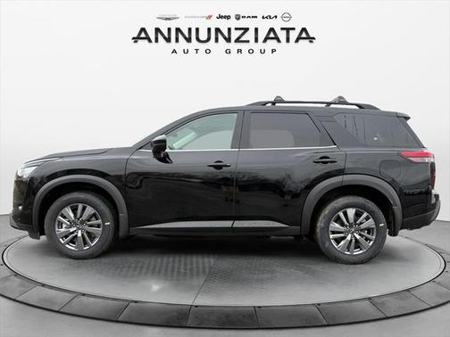 2025 Nissan Pathfinder SV 4WD
