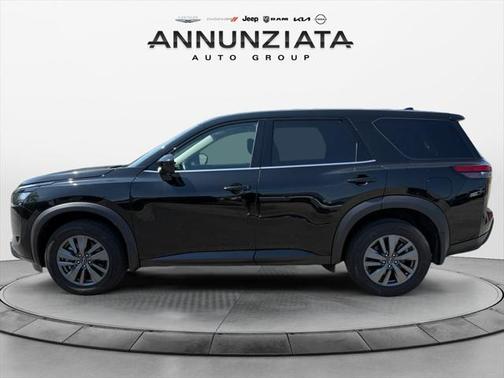 2024 Nissan Pathfinder S 4WD
