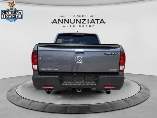 Gray 2021 Honda Ridgeline RTL