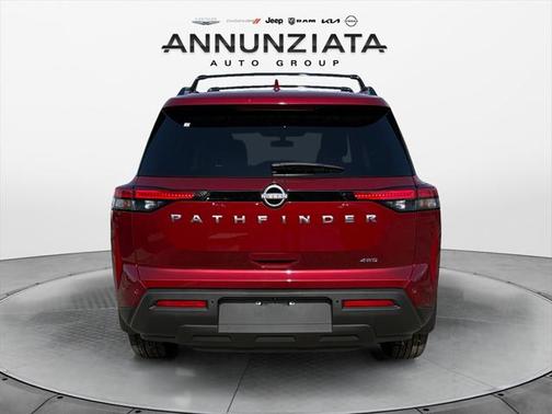2025 Nissan Pathfinder SV 4WD