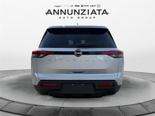 2025 Nissan Pathfinder SV 4WD