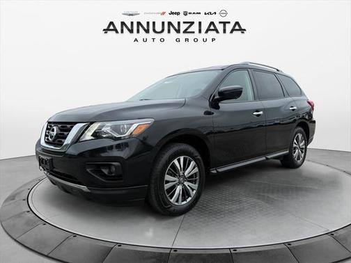 2019 Nissan Pathfinder SL