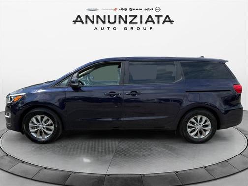 2020 Kia Sedona LX