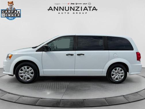 White Knuckle Clearcoat 2019 Dodge Grand Caravan SE