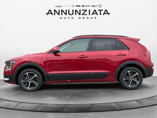 2025 Kia Niro LX