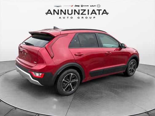 2025 Kia Niro LX