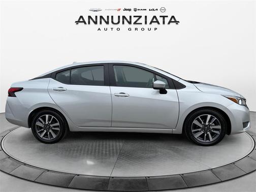 2023 Nissan Versa 1.6 SV