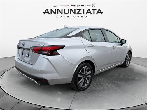 2023 Nissan Versa 1.6 SV