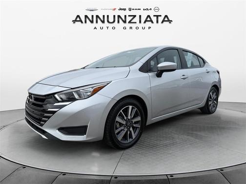 2023 Nissan Versa 1.6 SV