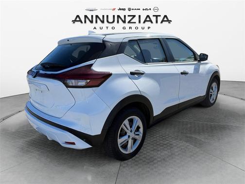 2021 Nissan Kicks S