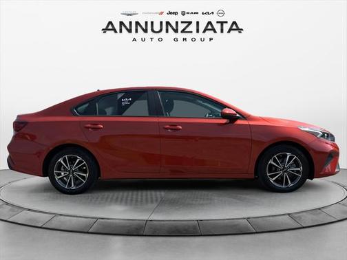 2022 Kia Forte LXS