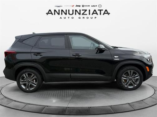 2023 Kia Seltos LX