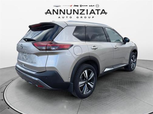2023 Nissan Rogue SL