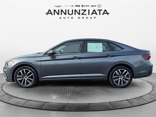 2025 Volkswagen Jetta 1.5T SE