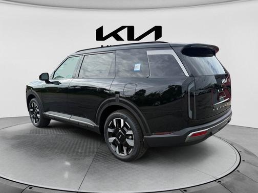 Ebony Black 2027 Kia Telluride S