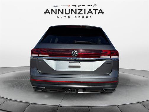 2025 Volkswagen Atlas 2.0T SE w/Technology 4MOTION