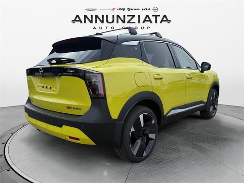 2026 Nissan Kicks SR