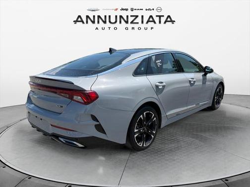 2022 Kia K5 GT-Line