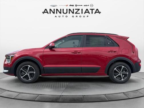 2025 Kia Niro LX