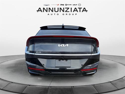 2025 Kia EV6 Wind