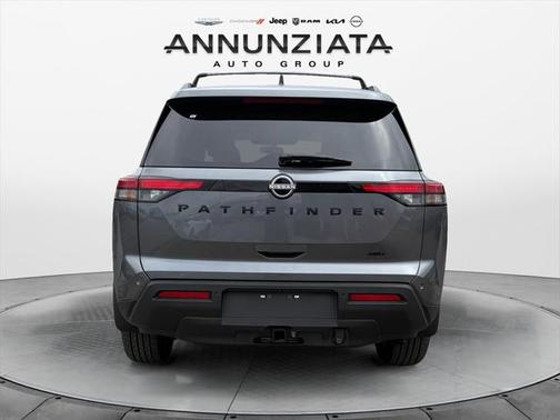 2025 Nissan Pathfinder SV 4WD