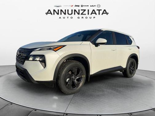 Everest White Pearl Tricoat 2026 Nissan Rogue SV