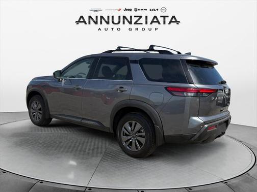 2025 Nissan Pathfinder SV 4WD