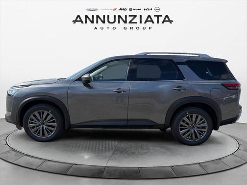 2025 Nissan Pathfinder SL 4WD
