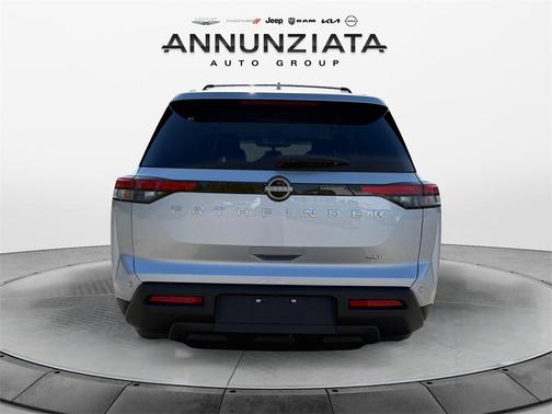2025 Nissan Pathfinder SV 4WD