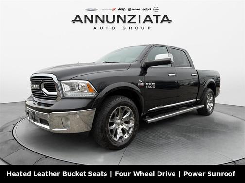 2017 RAM 1500 Limited Crew Cab 4x4 5'7' Box