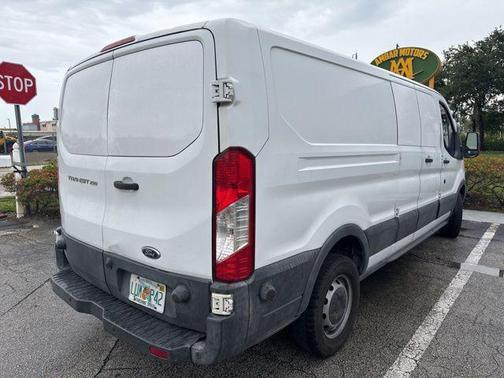 Oxford White 2018 Ford Transit-250 Base