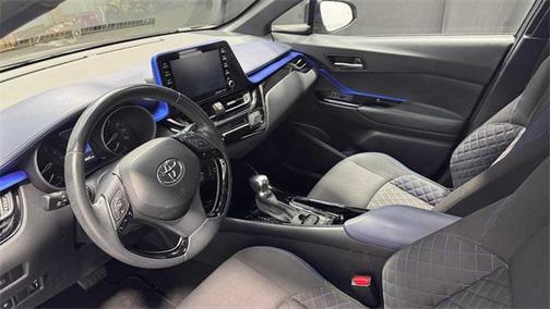 2021 Toyota C-HR XLE