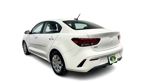 2022 Kia Rio LX