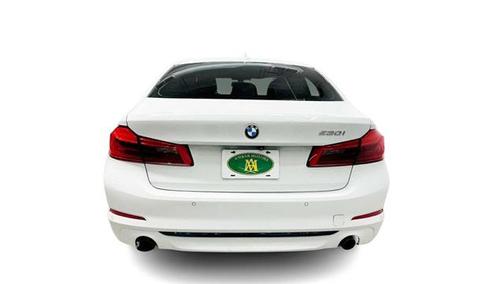 2019 BMW 530 i