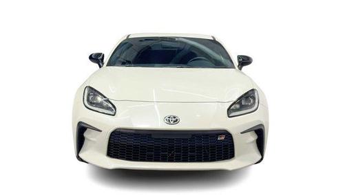 Halo 2024 Toyota GR86 Base