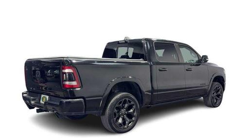 Diamond Black Crystal Pearlcoat 2021 RAM 1500 Limited
