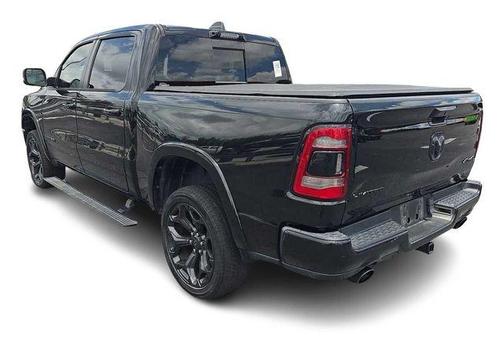 Diamond Black Crystal Pearlcoat 2021 RAM 1500 Limited