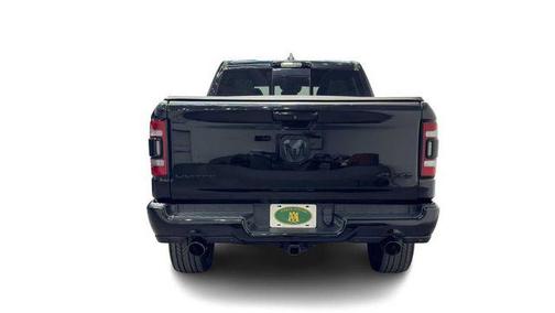 Diamond Black Crystal Pearlcoat 2021 RAM 1500 Limited