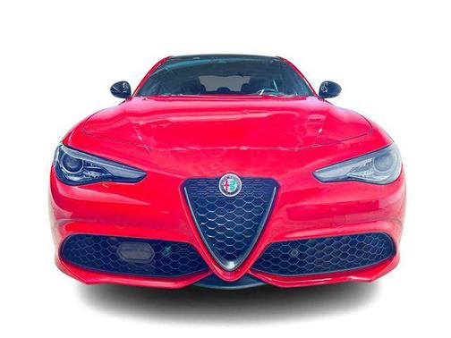 2020 Alfa Romeo Giulia Sport