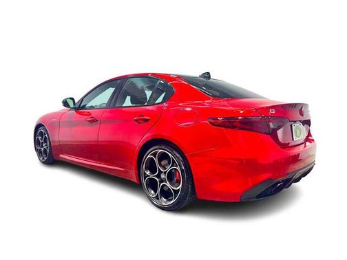 2020 Alfa Romeo Giulia Sport