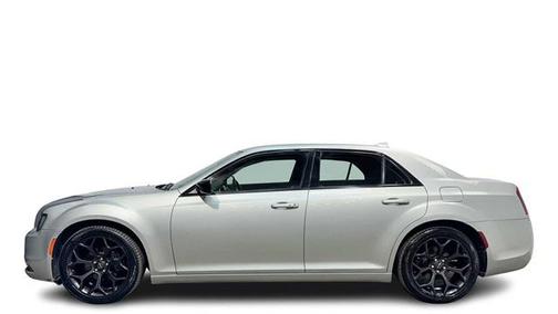 2019 Chrysler 300 Touring