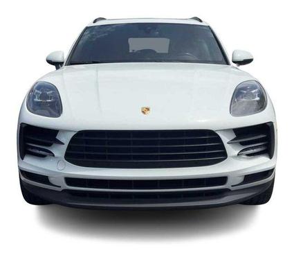 White 2020 Porsche Macan Macan
