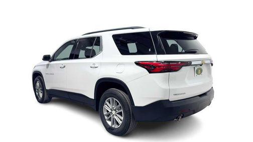 Summit White 2023 Chevrolet Traverse LT Cloth