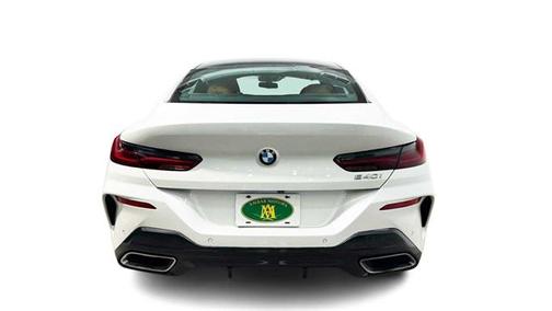 2023 BMW 840 i