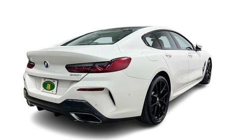 2023 BMW 840 i