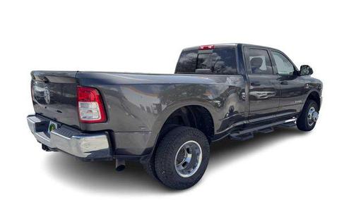 2021 RAM 3500 Tradesman Crew Cab 4x4 8' Box