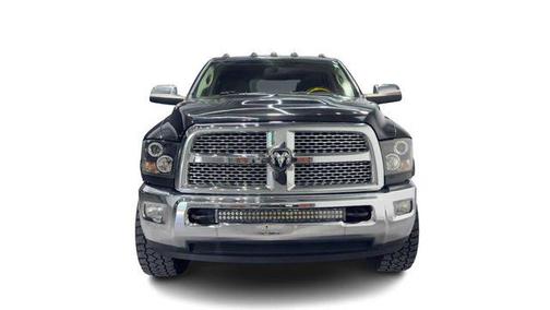 Brilliant Black Crystal Pearlcoat 2011 Dodge Ram 2500 Laramie